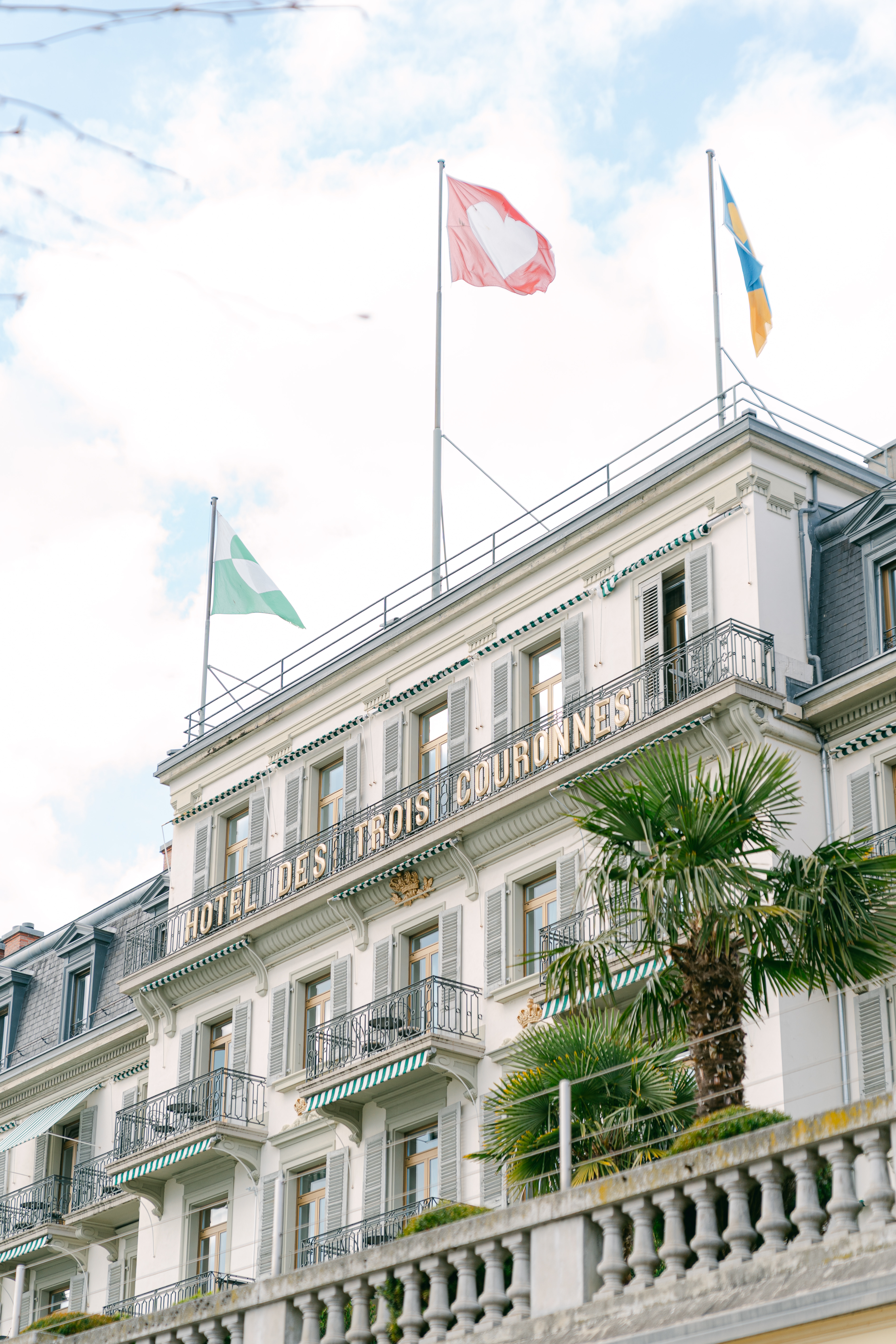 Hôtel des Trois Couronnes au bord du Lac Léman